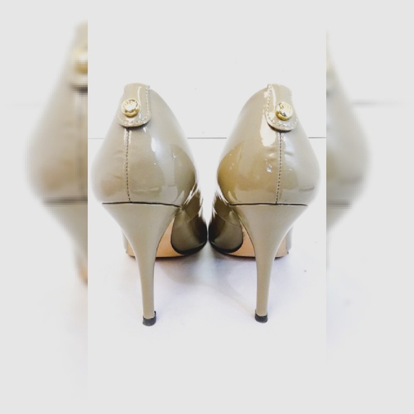 Stuart Weitzman Logoflame Patent Leather Peep Toe - Picture 6 of 6